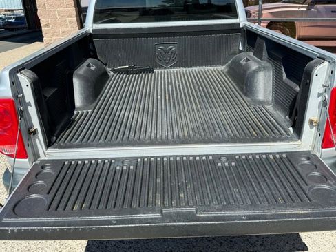 Used 2006 Dodge Dakota SLT w/ Trailer Tow Group image 31