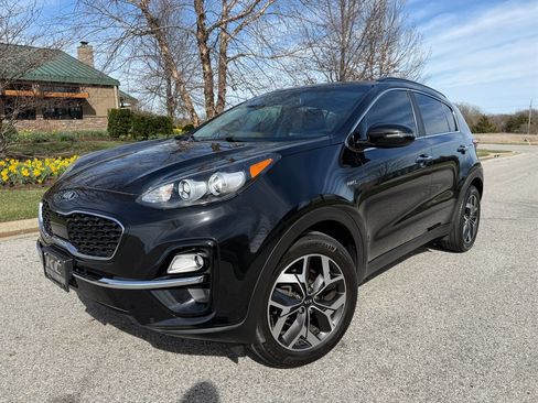 Used 2022 Kia Sportage EX w/ EX Technology Package image 1