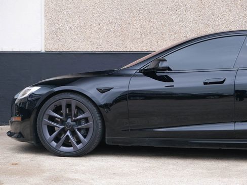 Used 2021 Tesla Model S Plaid AWD/4WD image 7