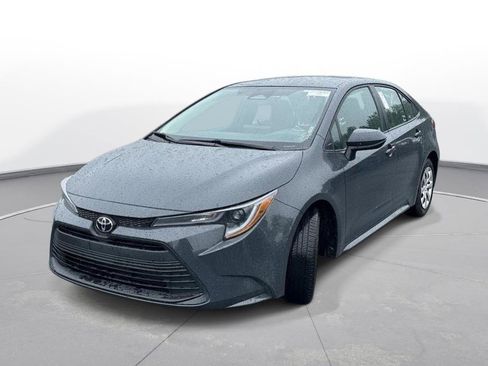 Certified 2026 Toyota Corolla LE FWD image 2