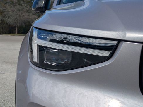 New 2026 Volvo XC40 B5 Ultra w/ Protection Package Premier image 10