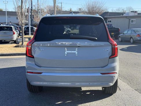 New 2026 Volvo XC90 T8 Plus w/ Protection Package Premier image 20