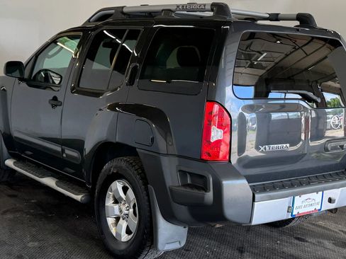 Used 2011 Nissan Xterra S w/ 4X4 Value Package image 5