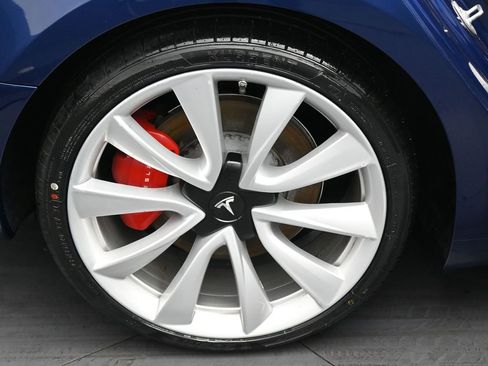 Used 2018 Tesla Model 3 Performance image 34