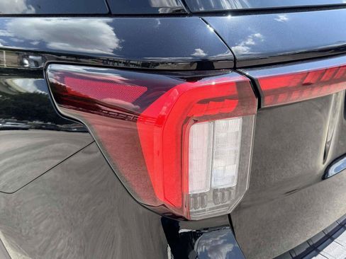 Used 2026 Ford Explorer ST w/ Sun And Sound Package AWD/4WD image 13