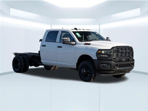 New 2026 RAM 3500 Tradesman image 11