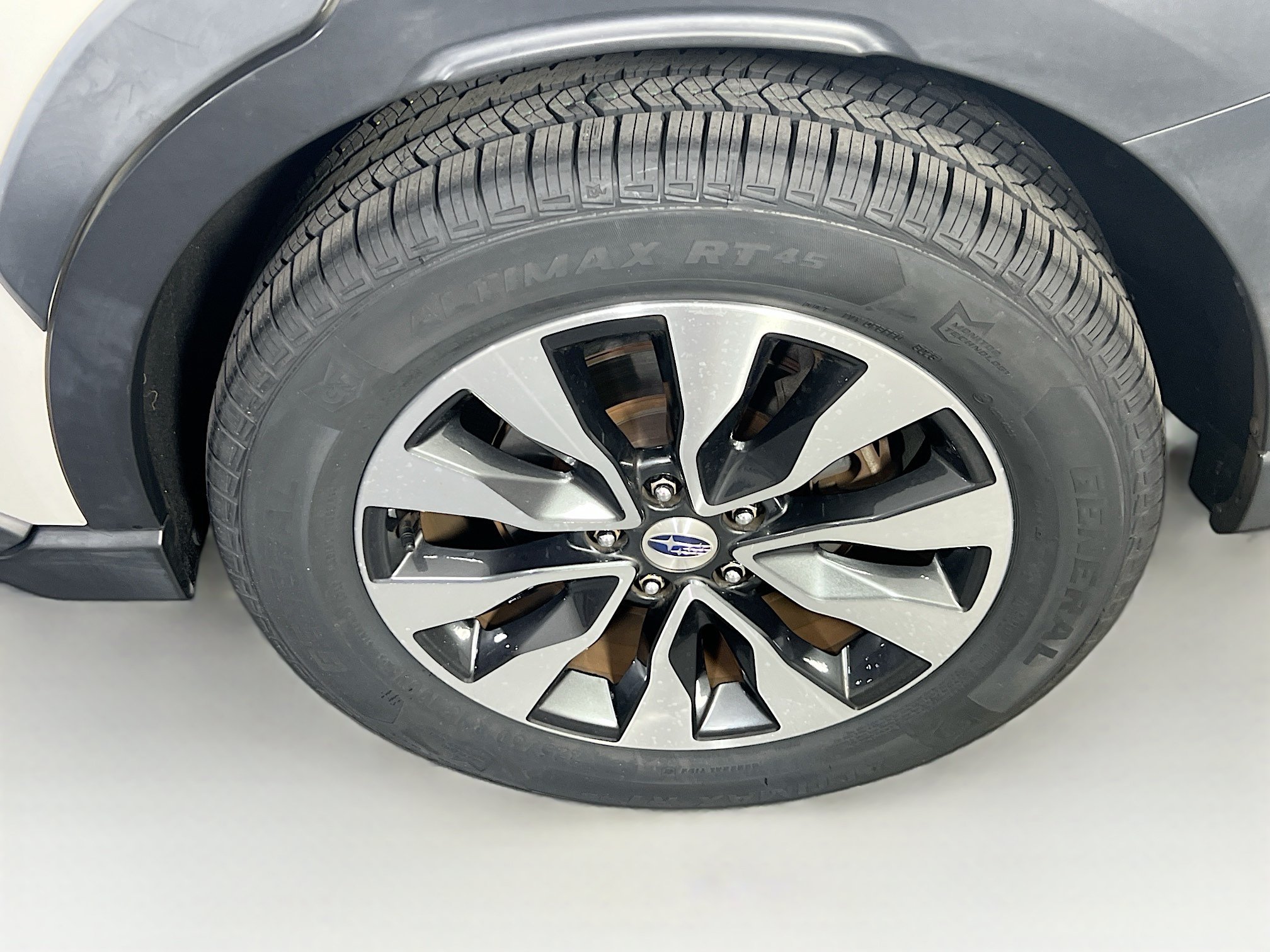 Used 2023 Subaru Outback Touring AWD/4WD image 32