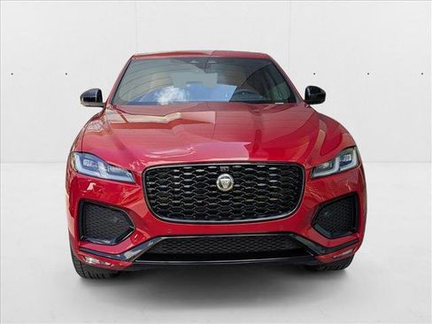 New 2026 Jaguar F-PACE R-Dynamic S image 7