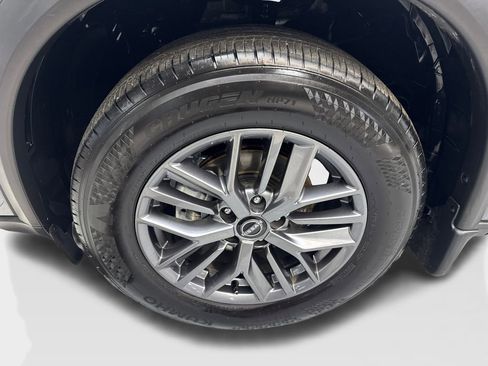 Used 2024 Nissan Rogue S AWD/4WD image 86