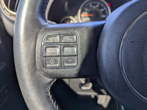 Used 2017 Jeep Wrangler 75th Anniversary image 13