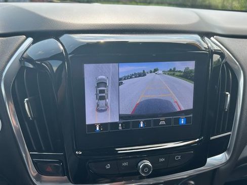 Certified 2023 Chevrolet Traverse RS image 20