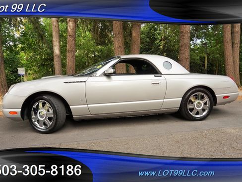 Used 2004 Ford Thunderbird image 5