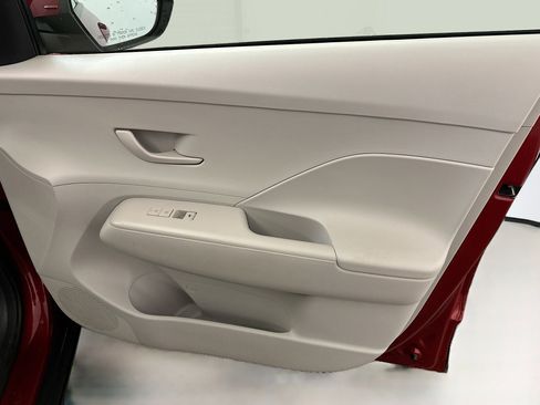 Used 2024 Hyundai Kona SEL image 33