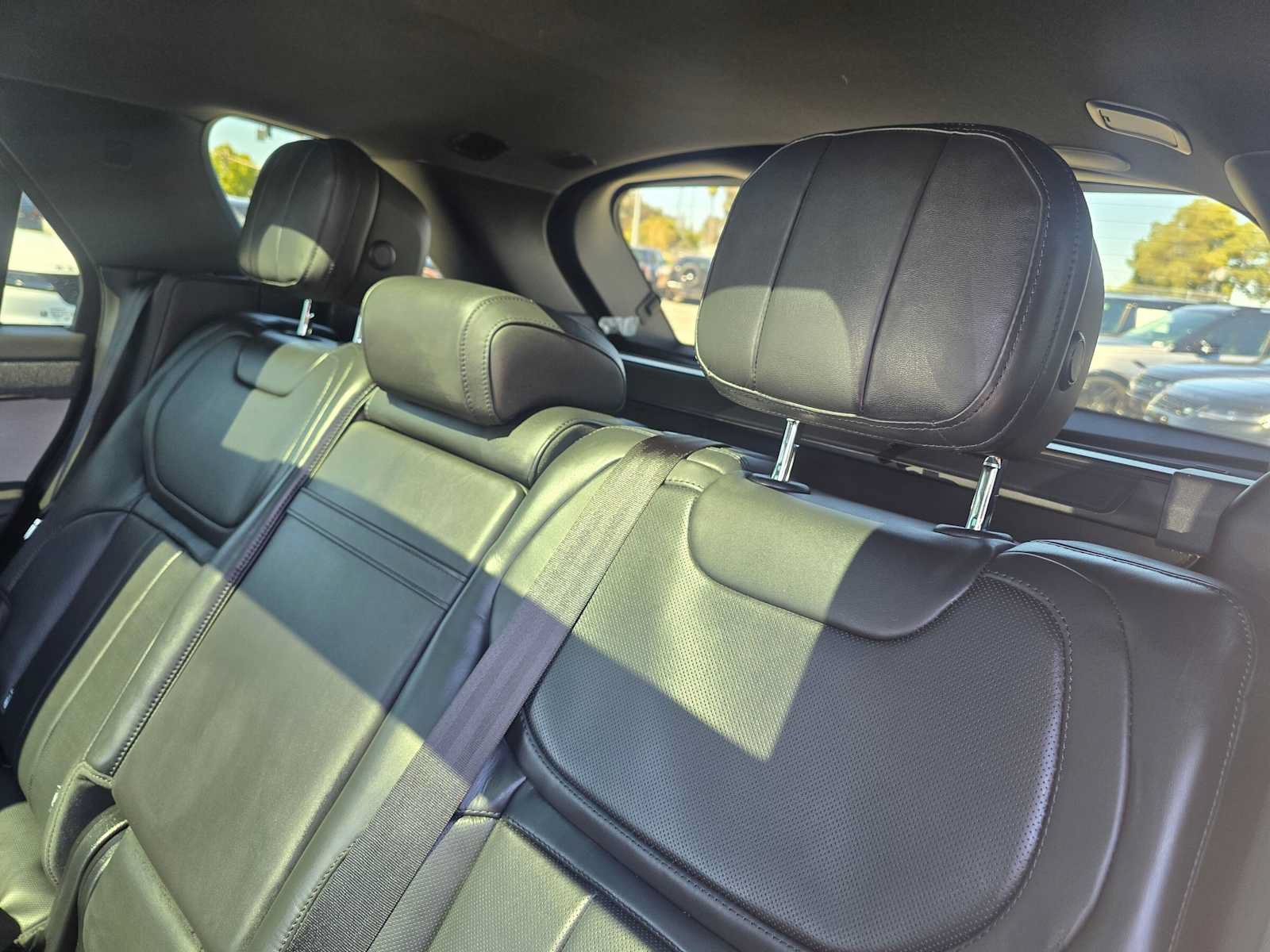 New 2027 Land Rover Range Rover Sport SE AWD/4WD image 19