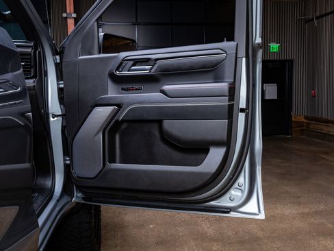 Used 2025 GMC Sierra 1500 AT4X w/ AT4X AEV Edition AWD/4WD image 37