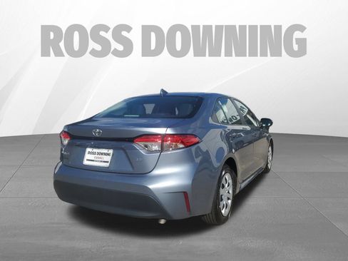 Used 2023 Toyota Corolla LE image 4