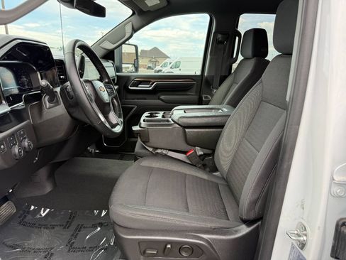 Used 2025 Chevrolet Silverado 3500 LT w/ Convenience Package AWD/4WD image 21