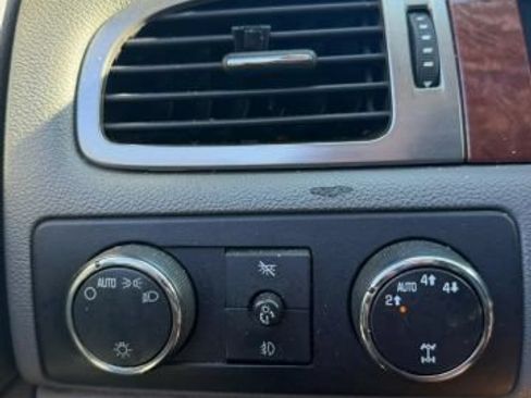 Used 2007 GMC Yukon XL SLE AWD/4WD image 15