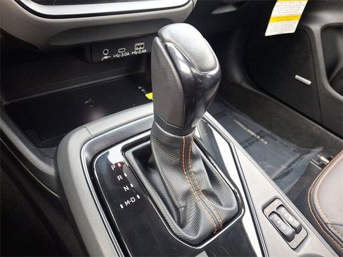 Certified 2024 Subaru Crosstrek 2.5i Limited w/ Crosstrek Mirror Package image 15