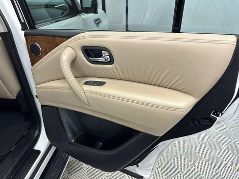 Used 2023 Nissan Armada SL RWD image 18