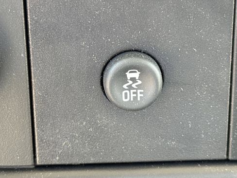 New 2025 GMC Savana 3500 w/ Power Convenience Package RWD image 31