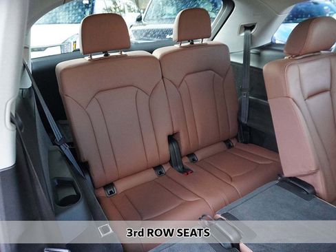 Used 2023 Audi Q7 2.0T Premium w/ Convenience Package image 10