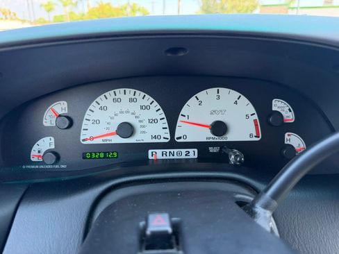 Used 2000 Ford F150 Lightning RWD image 21