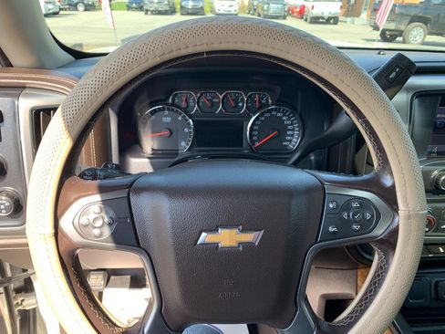 Used 2014 Chevrolet Silverado 1500 LTZ AWD/4WD image 22