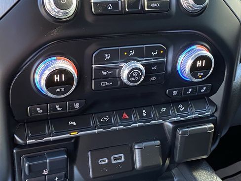 Used 2021 GMC Sierra 1500 Denali w/ LPO, GMC Protection Package image 19