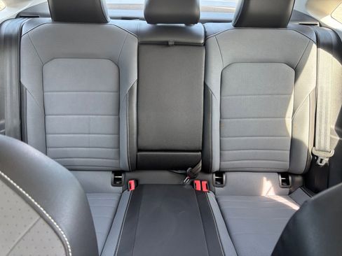 Used 2025 Volkswagen Jetta SE image 35