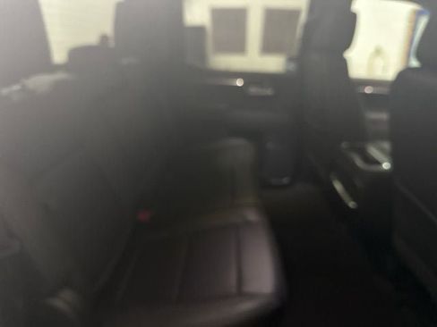 Used 2023 GMC Sierra 1500 SLT w/ SLT Premium Package AWD/4WD image 20