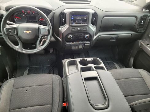 Used 2022 Chevrolet Silverado 1500 Custom image 16