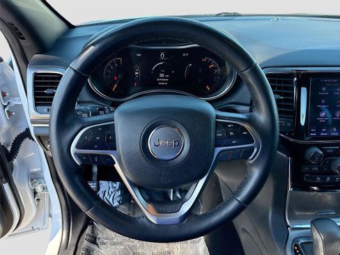 Used 2019 Jeep Grand Cherokee Limited image 12