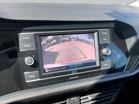 Used 2022 Volkswagen Jetta SE FWD image 26