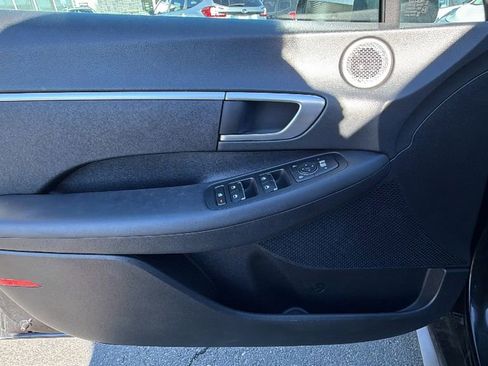 Used 2022 Hyundai Sonata SE FWD image 17