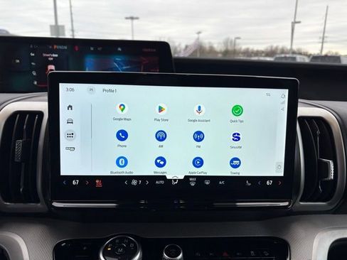 Used 2025 Ford Expedition Max Active image 18