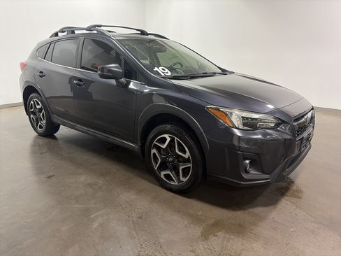 Used 2019 Subaru Crosstrek 2.0i Limited w/ Moonroof Package AWD/4WD image 2
