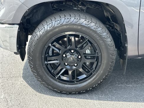 Used 2021 Toyota Tundra SR5 RWD image 11