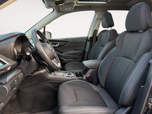 Used 2019 Subaru Forester Premium image 9