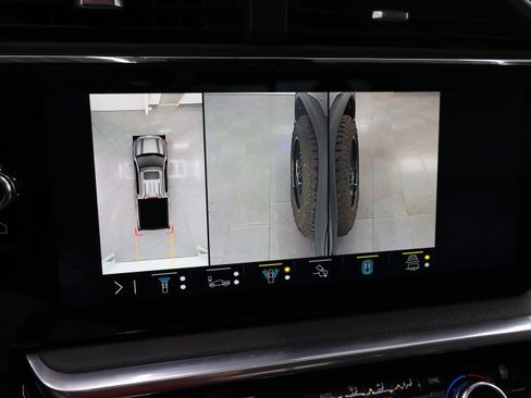 Used 2023 GMC Sierra 1500 Denali AWD/4WD image 21