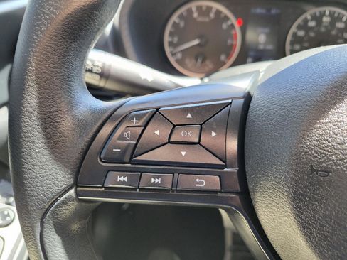 Used 2025 Nissan Sentra S FWD image 16