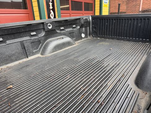 Used 2018 Chevrolet Silverado 1500 W/T w/ WT Convenience Package image 9