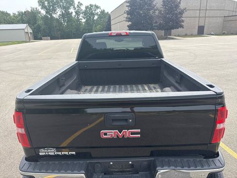 Used 2014 GMC Sierra 1500 SLT w/ SLT Preferred Package AWD/4WD image 7