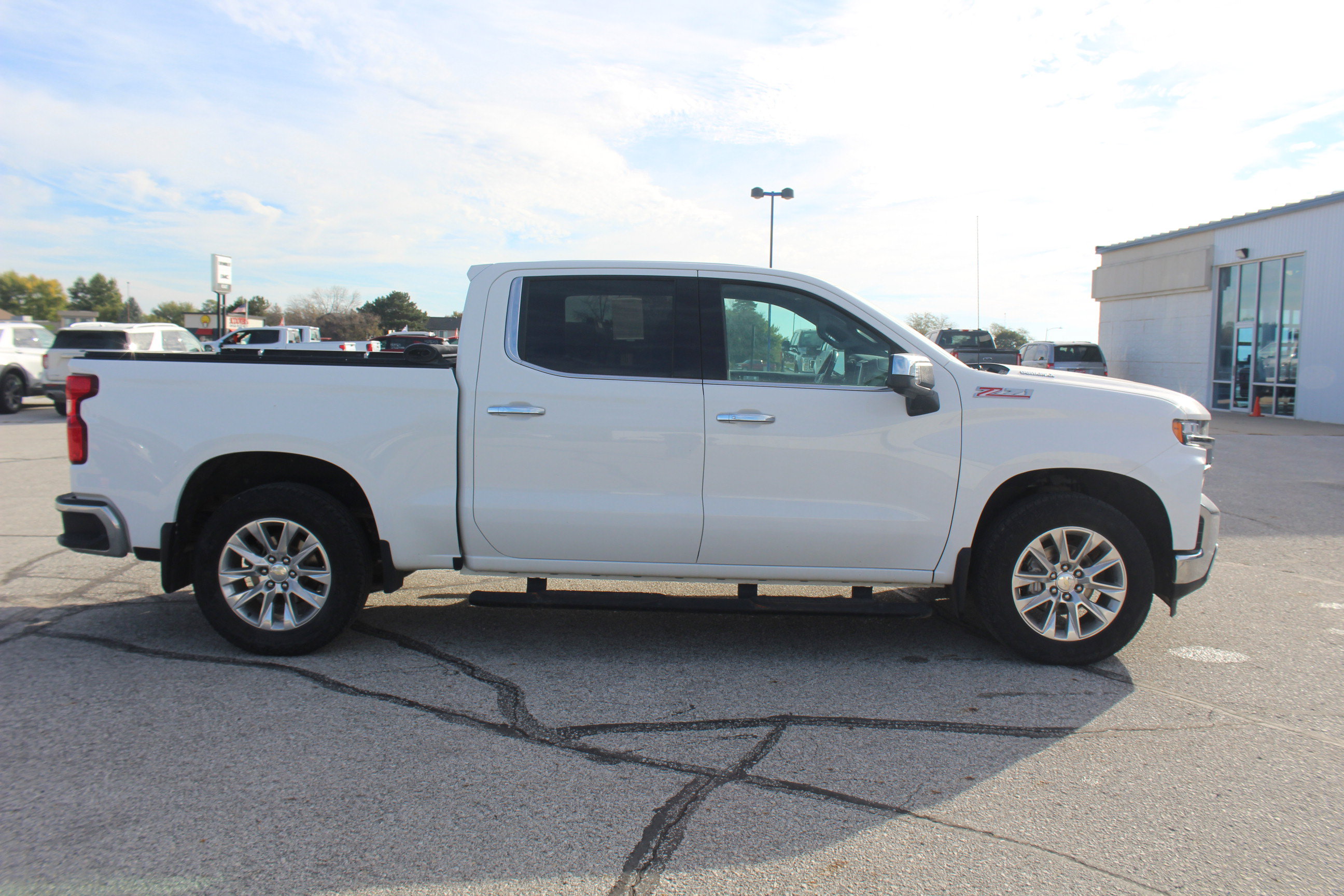 Used 2021 Chevrolet Silverado 1500 LTZ w/ Safety Package II AWD/4WD image 7