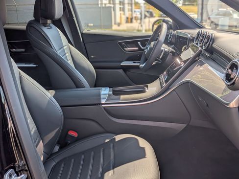 Certified 2026 Mercedes-Benz GLC 300 4MATIC image 37