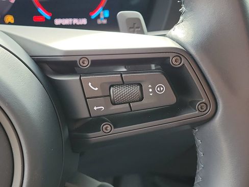 Certified 2025 Porsche 911 Carrera RWD image 40