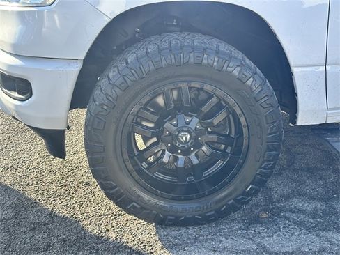 Certified 2022 RAM 1500 Big Horn image 9