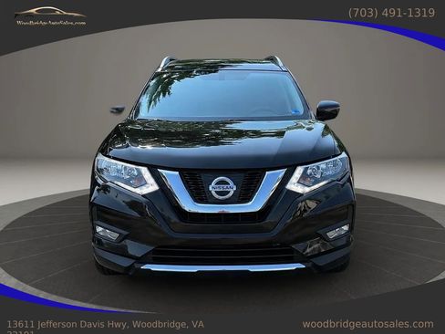 Used 2017 Nissan Rogue SV w/ SV Premium Package FWD image 7