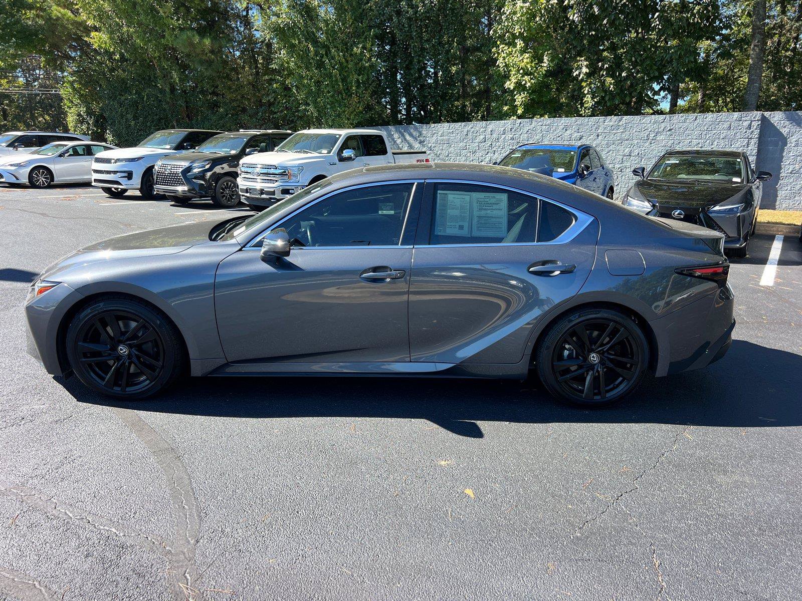 Used 2023 Lexus IS 300 w/ Comfort Package RWD image 8