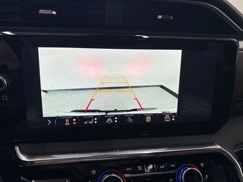 Used 2025 GMC Sierra 1500 Denali Ultimate image 10